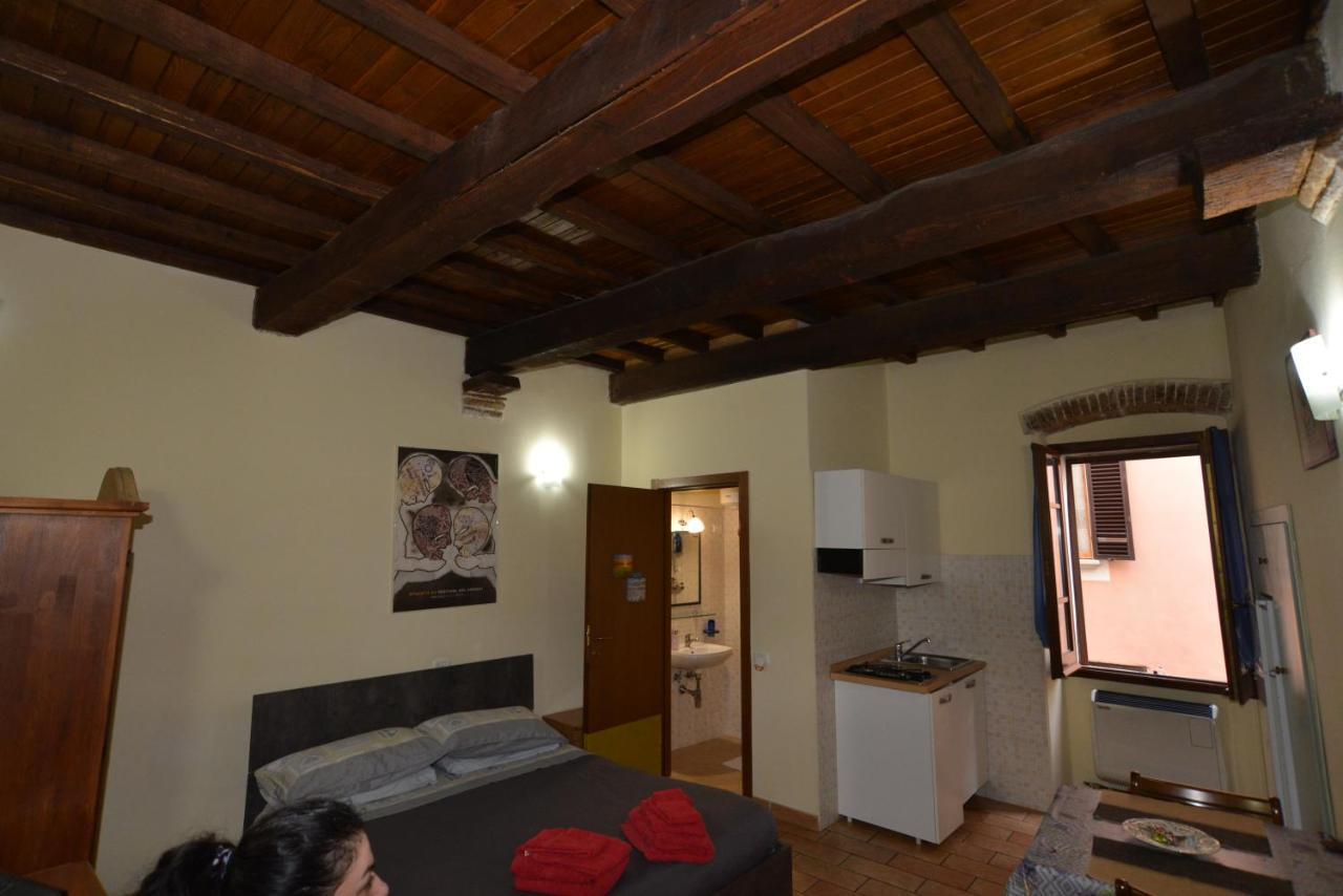 Apartamento Via Della Posterna Spoleto Exterior foto