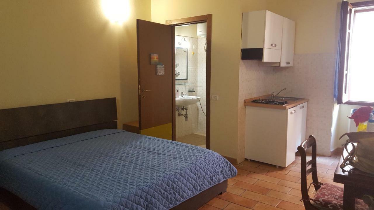 Apartamento Via Della Posterna Spoleto Exterior foto