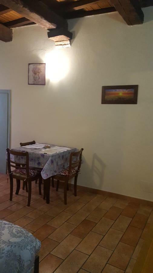 Apartamento Via Della Posterna Spoleto Exterior foto